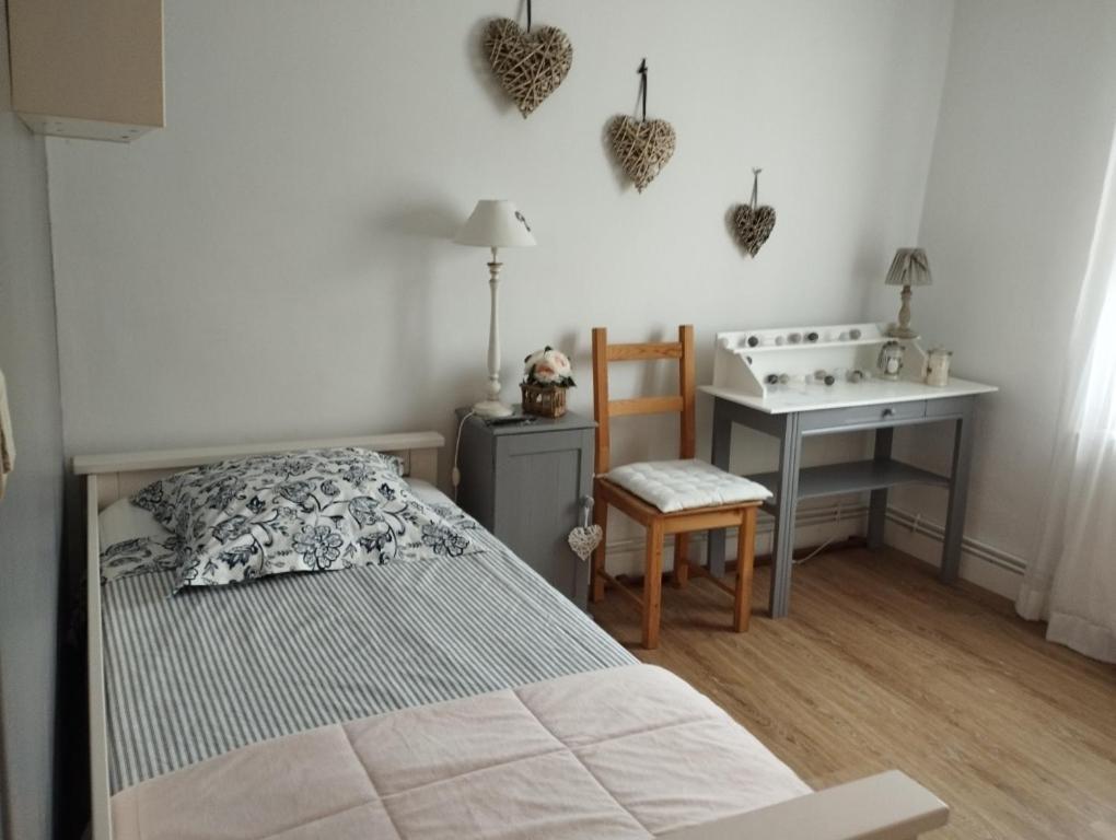 Au Coeur De Menesterol Chambre Emotion Montpon-Menesterol ภายนอก รูปภาพ